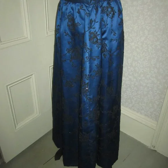 Chetta B Evening full length royal blue satin skirt w black beaded roses, sz 12